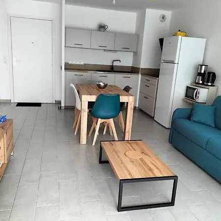 Les De Thau アパート *