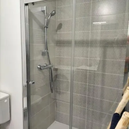 Les De Thau Apartman Sète